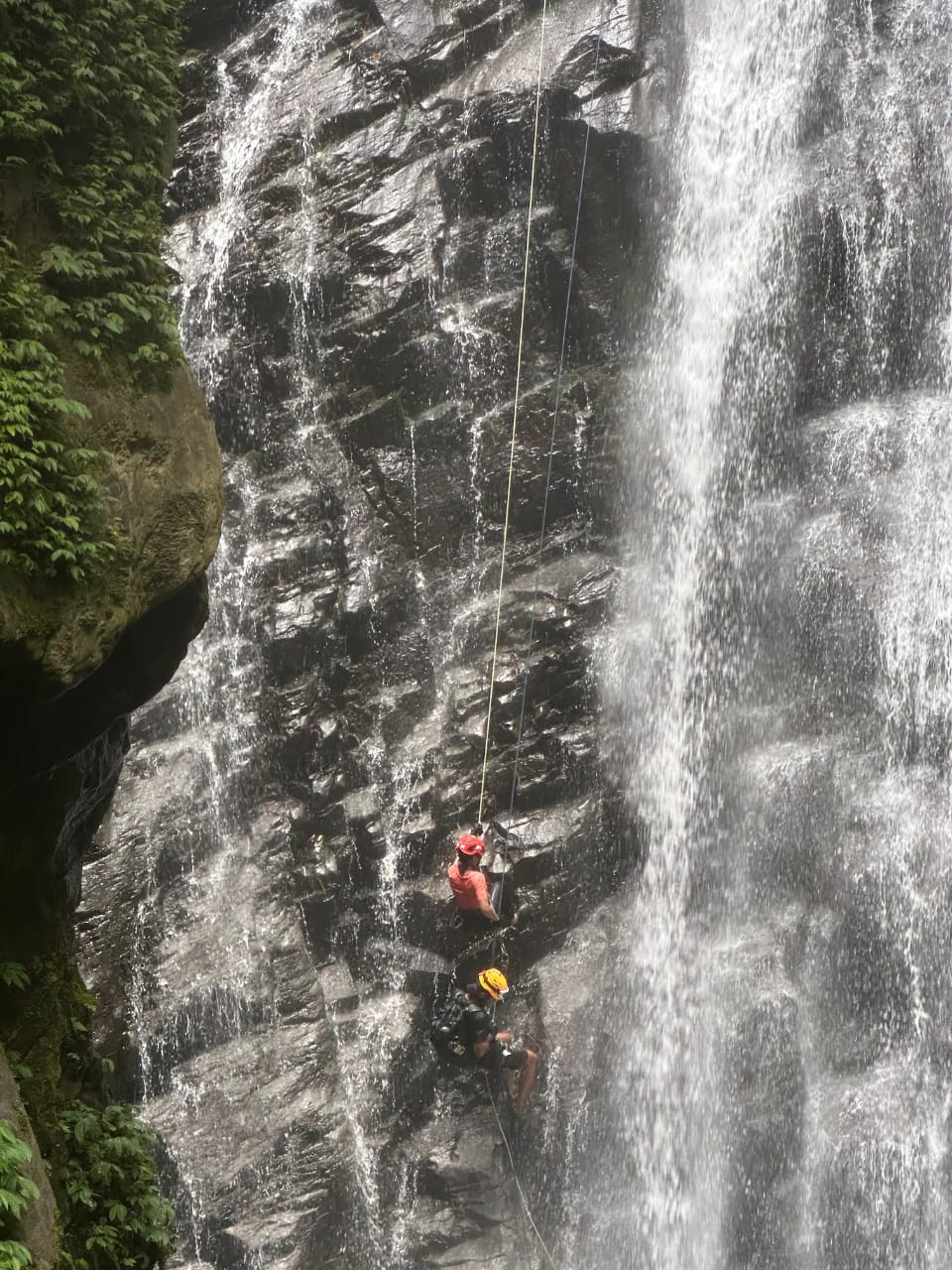 Canyonering + Waterfall Rappeling Curug Muara Jaya
